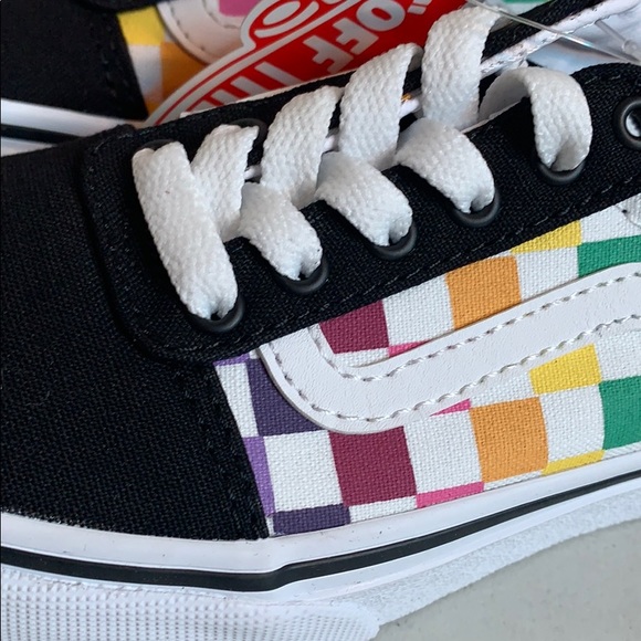 VANS BIG KID WARD SNEAKERS Party Check - Picture 13 of 14